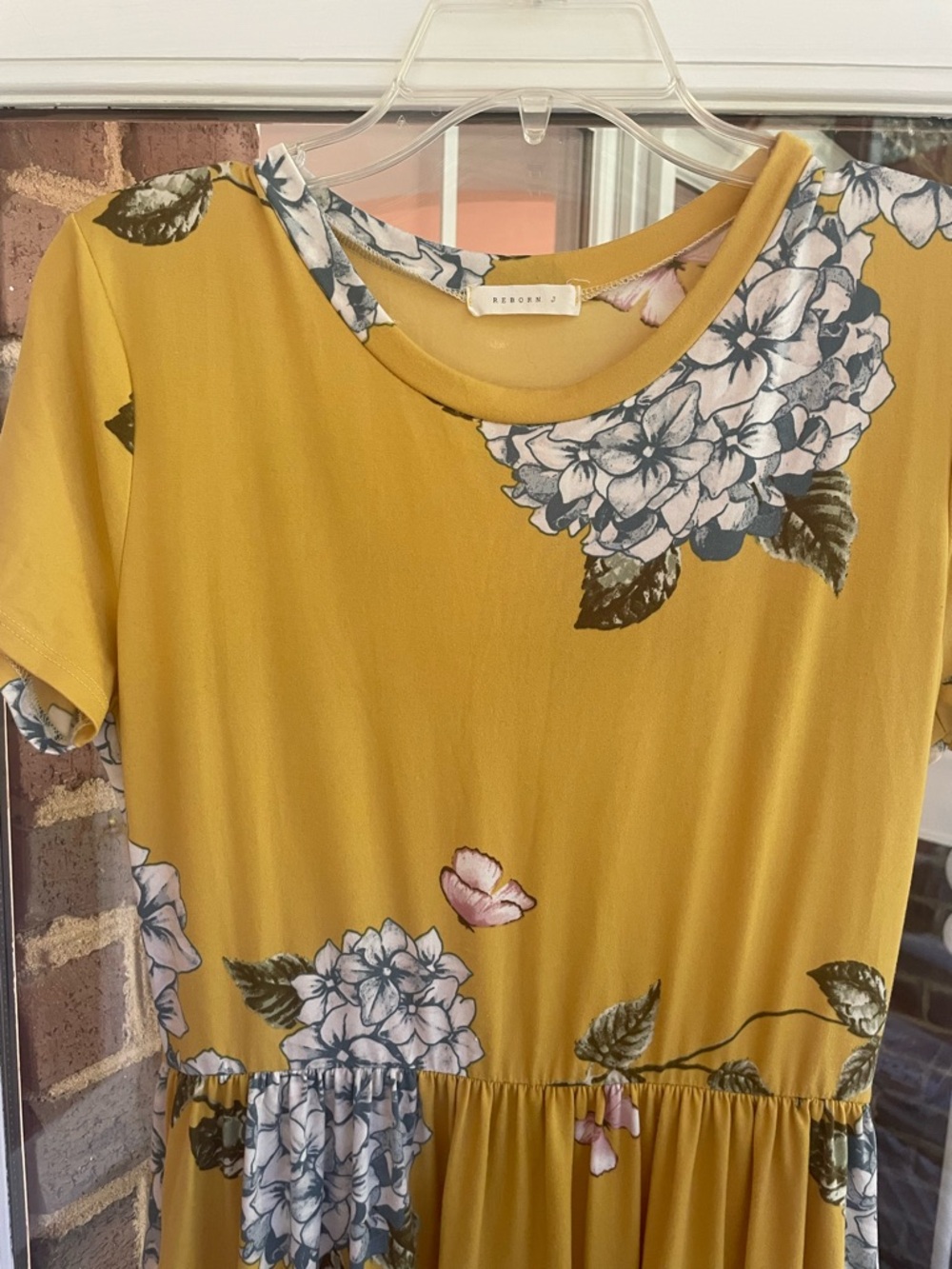 Reborn J Mustard Yellow Floral Butterfly Maxi Dress Pockets Boho Size S Small - Picture 4 of 7